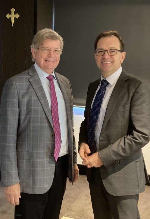 Chair of the Academic Board at the University of Sydney, Associate Professor Tony Masters,  and ACU Vice Chancellor and President Professor Zlatko Skrbis.